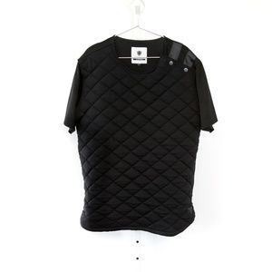 Tackma Fly Tampa Quilted Pullover Tee in Black 🏈